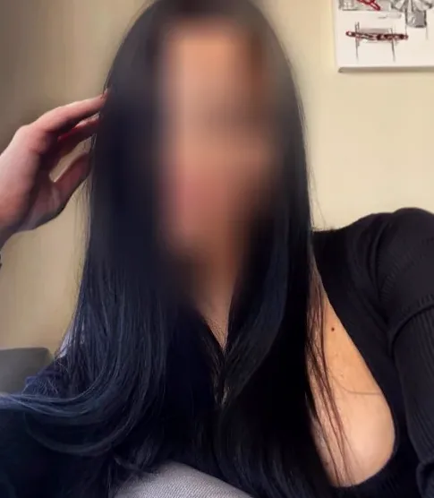 Celina, 36