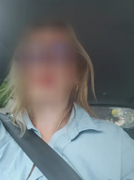 Denise, 34