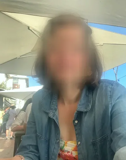Denise, 34