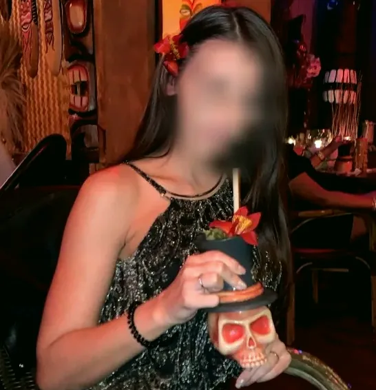Ela, 36