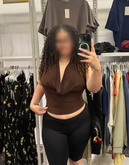 Fatma, 30