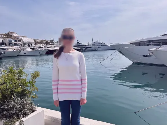 Luisa, 36