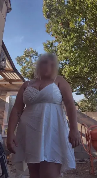 Romy, 22